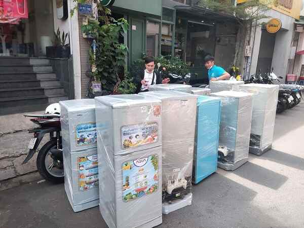 Bán tủ lạnh cũ cho chủ phòng trọ ở quận Tân Phú