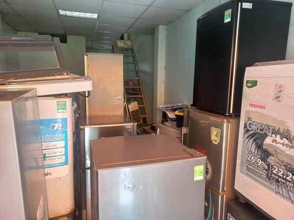 Kho chứa tủ lạnh thu về tại Bình Dương