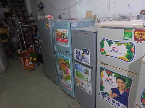 Mua tủ lạnh cũ Tân Phú giá cao đến nhà nhanh