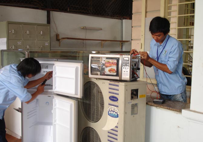 Sửa tủ lạnh tại nhà ở Bình An quận 2