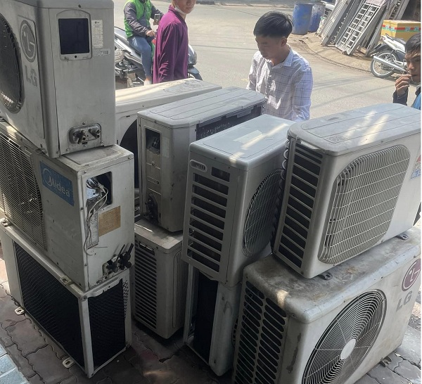 Máy lạnh hỏng thanh lý