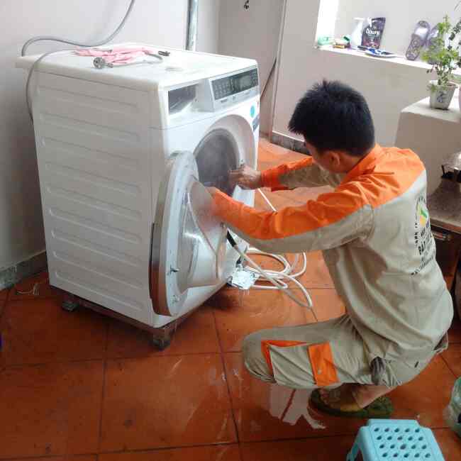 Vệ sinh máy giặt thường xuyên 
